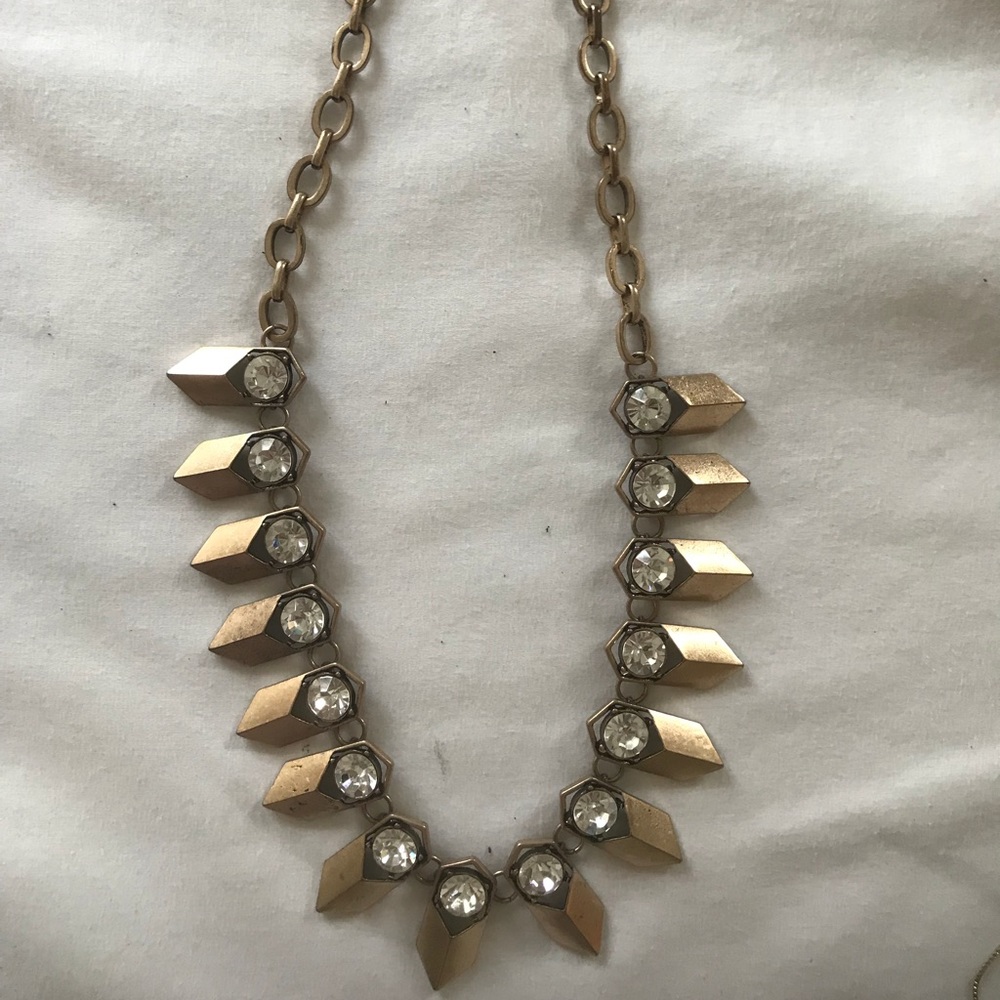 Statement necklace